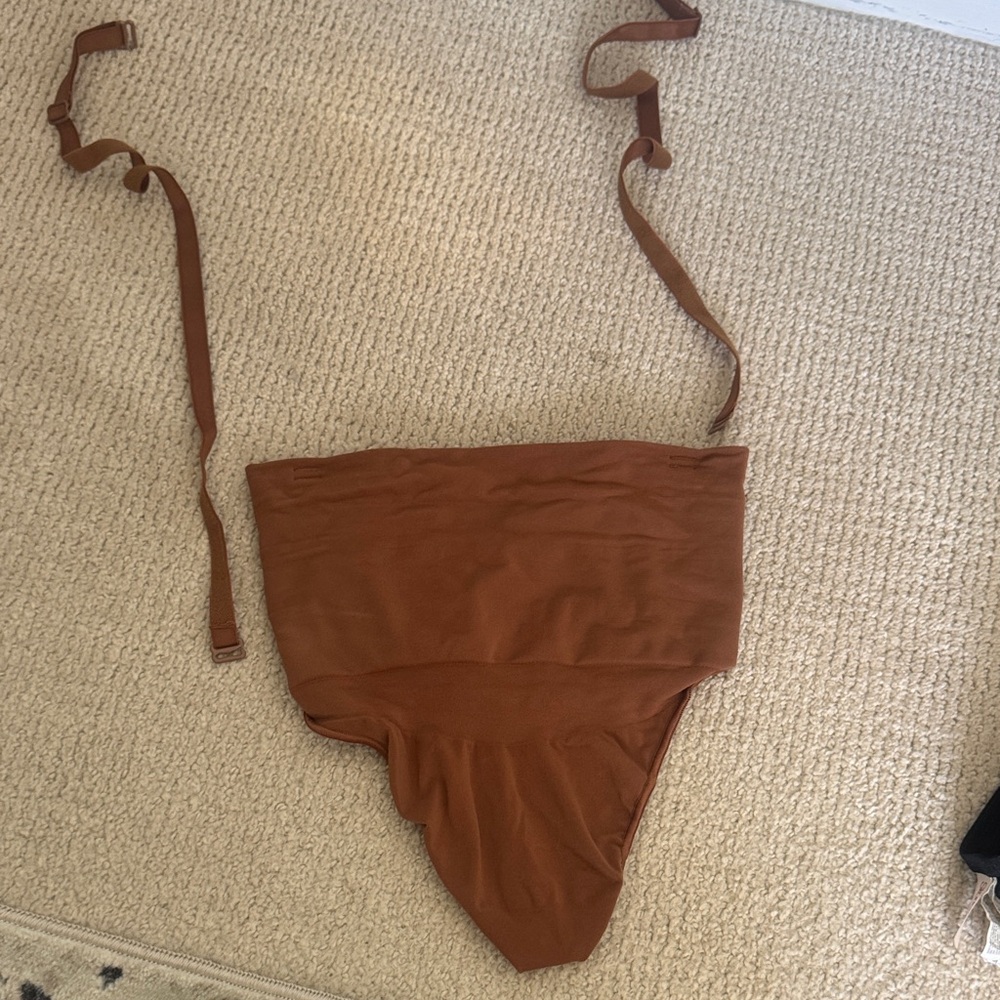 Skims shapewear